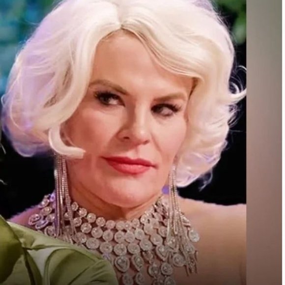 Crystal Drop Statement Bib Necklace - Picture 9 of 9